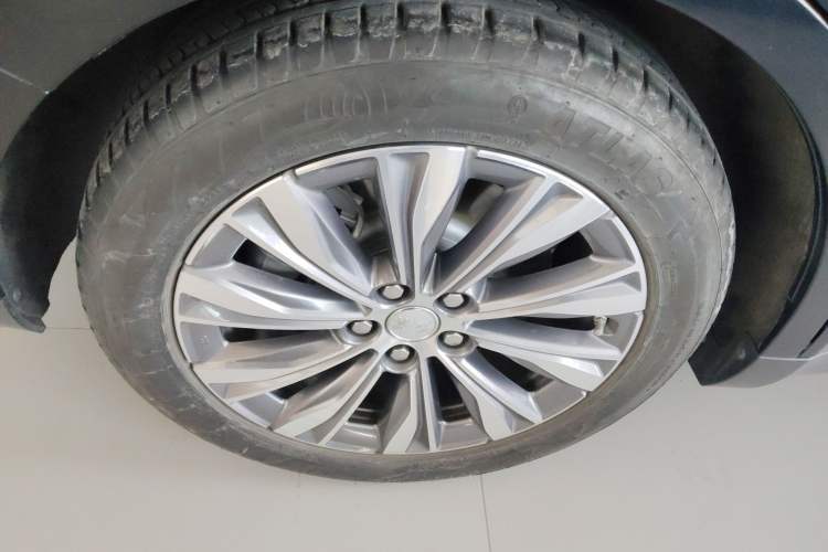 Used Hongqi E-QM5 2023 560km PLUS
