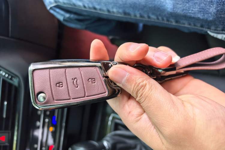 Used Volkswagen Tharu 2021 280TSI Two-Wheel Drive Comfort Edition
