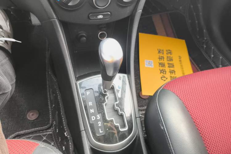 Used Hyundai Verna Ray 2014 1.6L Automatic TOP
