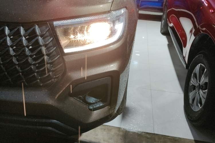 Used Great Wall Poer 2023 2.0T Commercial Version Automatic Diesel 4x4 Elite Long-Box GW4D20M
