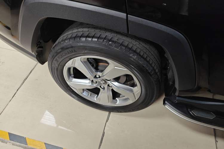 Used Toyota RAV4 2020 2.0L CVT Two-Wheel Drive Fashion PLUS Edition
