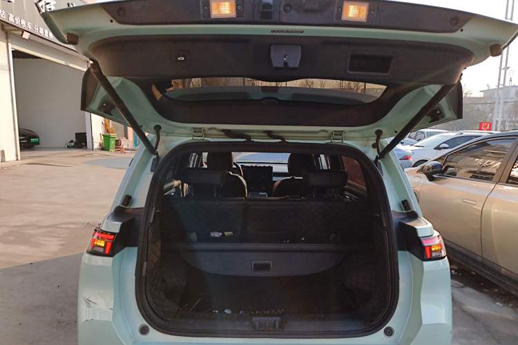 Used AION Y 2022 70 Enjoyment Edition Lithium Iron Phosphate
