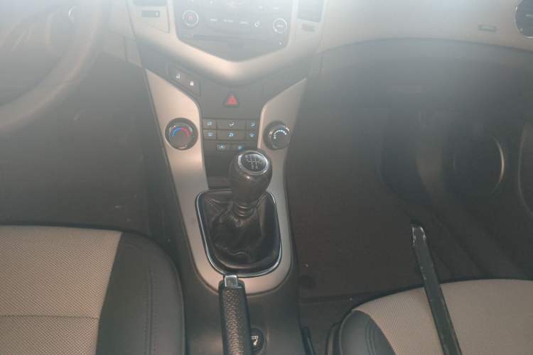 Used Chevrolet Cruze 2013 1.6L SE MT