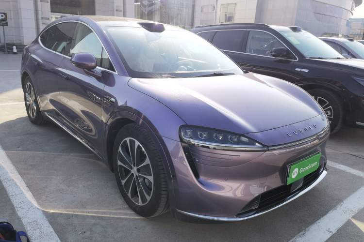 Used Hima Luxeed R7 2025 Range-Extended Version 251 km Max
