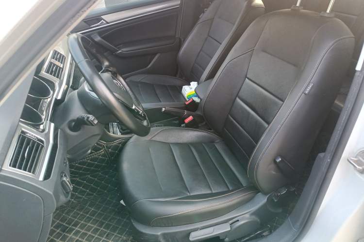 Used Volkswagen Bora 2017 1.6L Automatic Comfort Model
