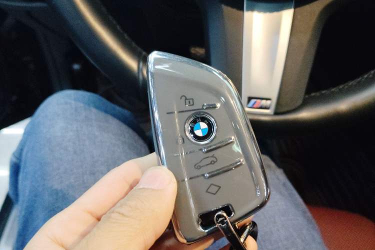 Used BMW 5 Series 2021 Restyled 530Li Luxury Edition M Sport Package
