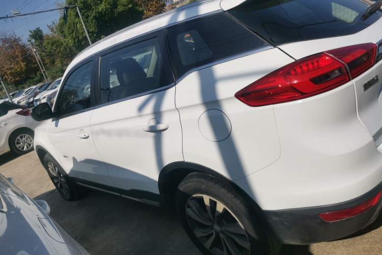 Used Geely Auto Emgrand X7 Sport 2016 1.8TD Automatic Smart Connectivity Version