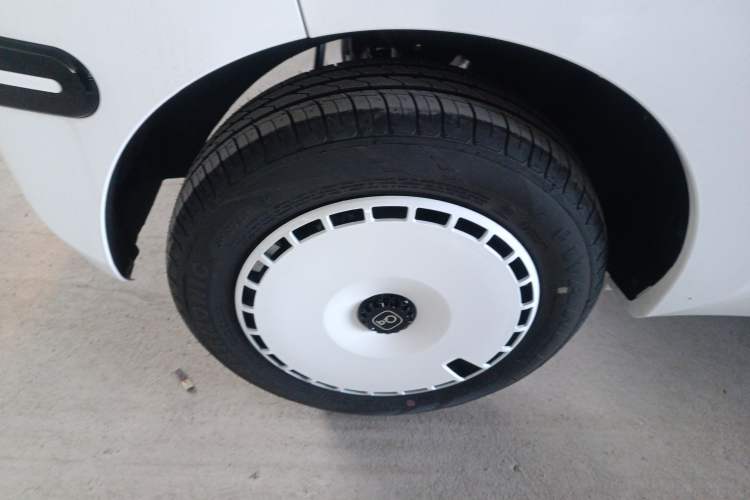 Used Chery QQ Ice Cream 2025 155km Sundae Edition
