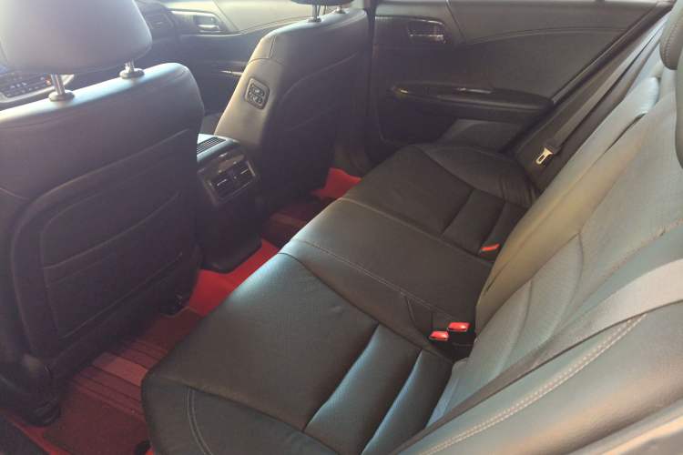 Used Honda Accord 2015 2.4L EX Luxury Edition
