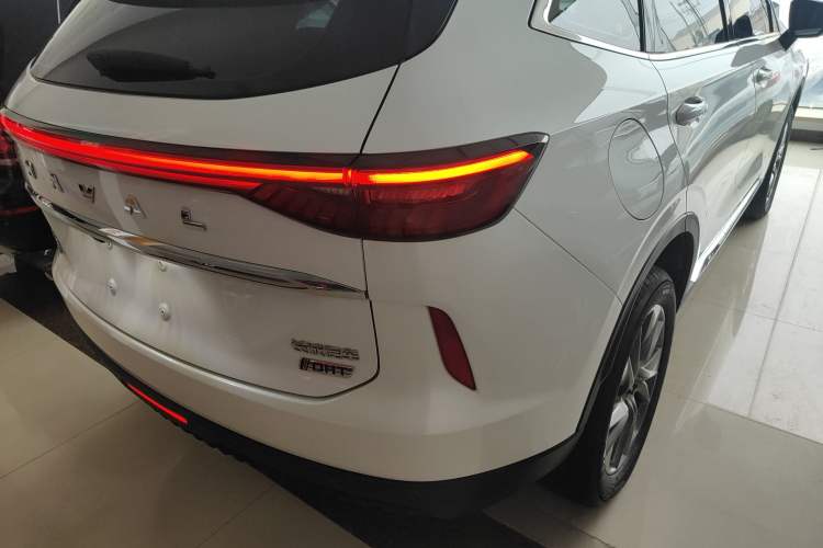 Used Haval H6 New Energy 2023 DHT-PHEV 110KM Enjoyment Edition
