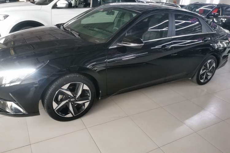Used Hyundai Elantra 2021 240TGDi DCT LUX Prestige Edition