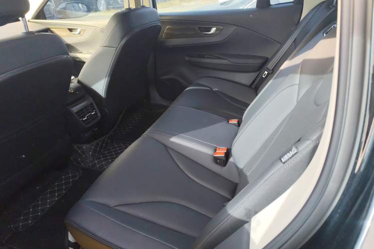 Used Hongqi E-QM5 2023 Revised Version Basic Travel Edition
