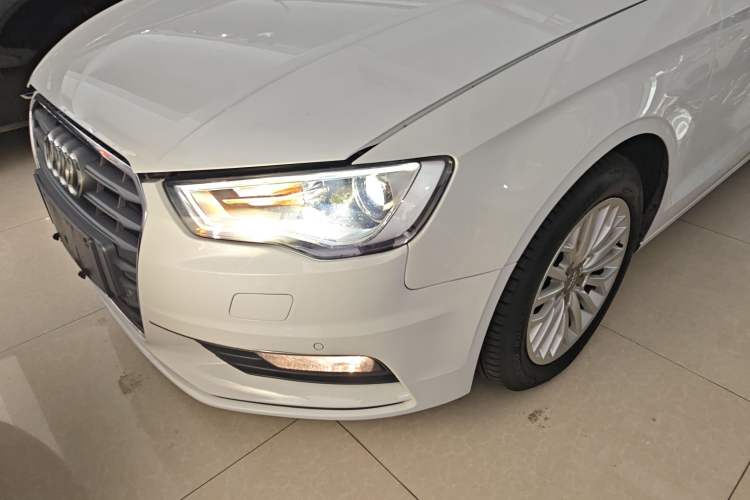 Used Audi A3 2016 Limousine 35 TFSI Prestige Edition
