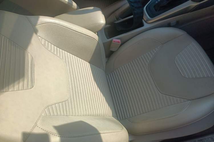 Used Ford Focus 2015 Sedan 1.6L Automatic Trend Model
