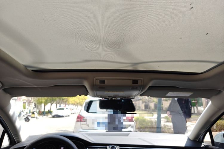 Used Volkswagen Variant 2017 380TSI Two-Wheel Drive Comfort Edition
