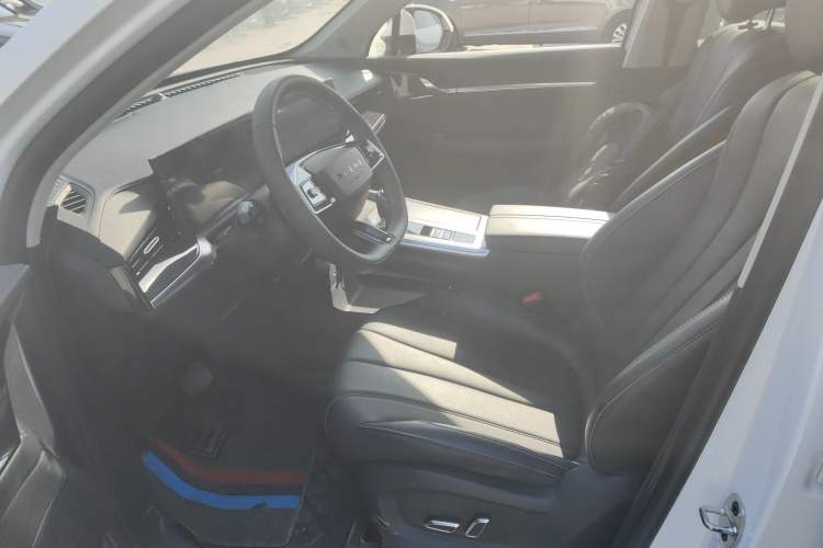 Used Roewe RX5 MAX 2022 1.5T Automatic Zhiwei Prestige Edition
