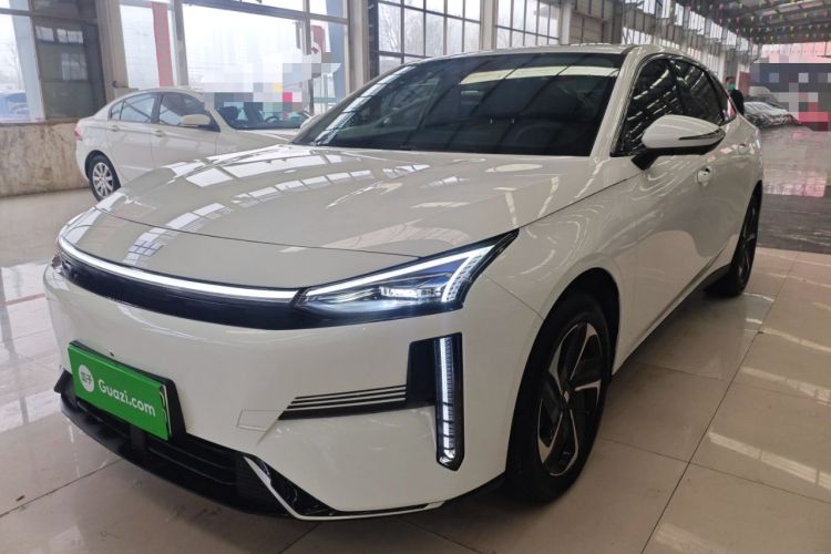 Used  L6 2025 EM-i 140km Starship Edition