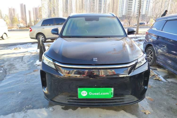 Used  E5 PLUS 2025 165 km Long-Range Version 5 Seats
