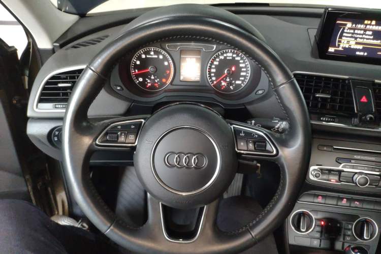 Used Audi Q3 2018 30th Anniversary Edition 30 TFSI Fashion Model