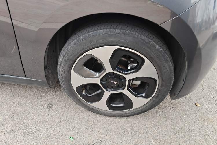 Used JAC Yiwei 3 2023 505km Pro