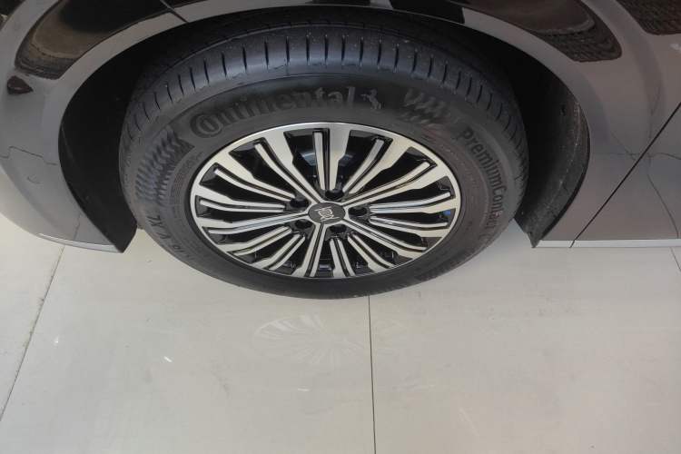 Used BYD Xia 2025 DM-i 1.5T 180km Beyond Edition
