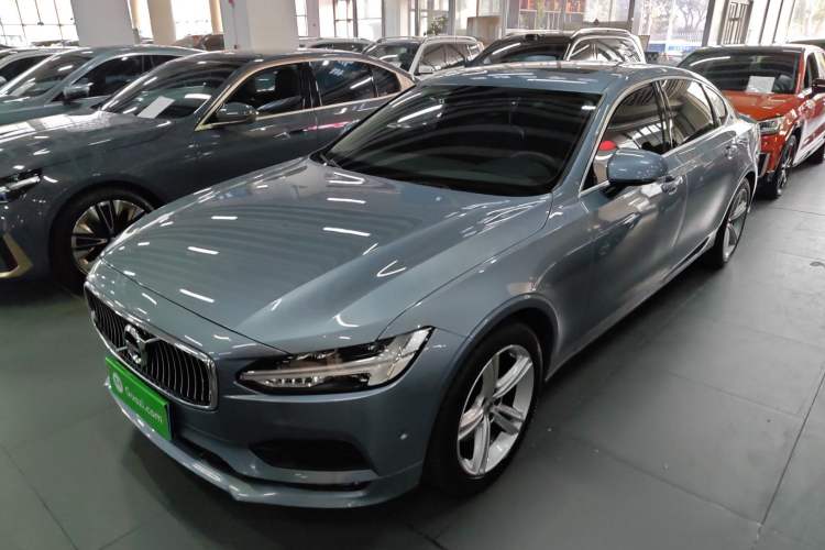 Used Volvo S90 2017 T4 Zhiyuan Edition