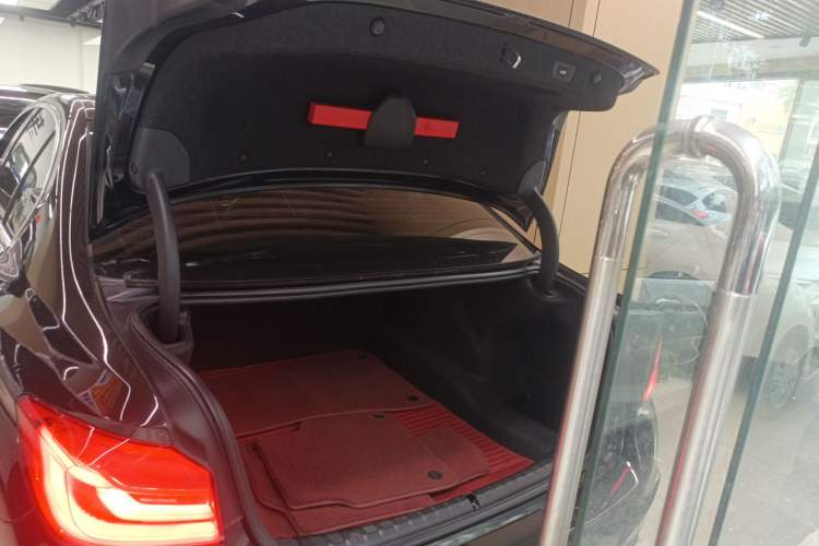 Used BMW 5 Series 2020 530Li Leading Model M Sport Package