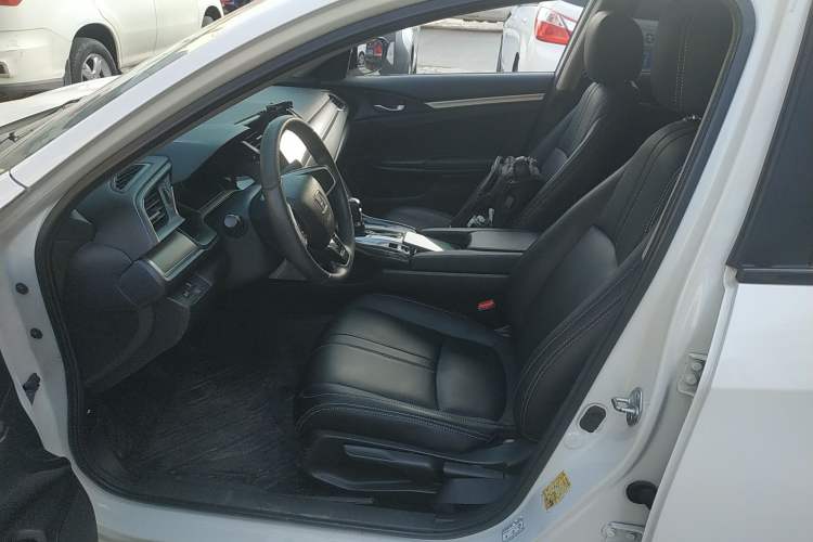 Used Honda Civic 2016 180TURBO CVT Comfort Version