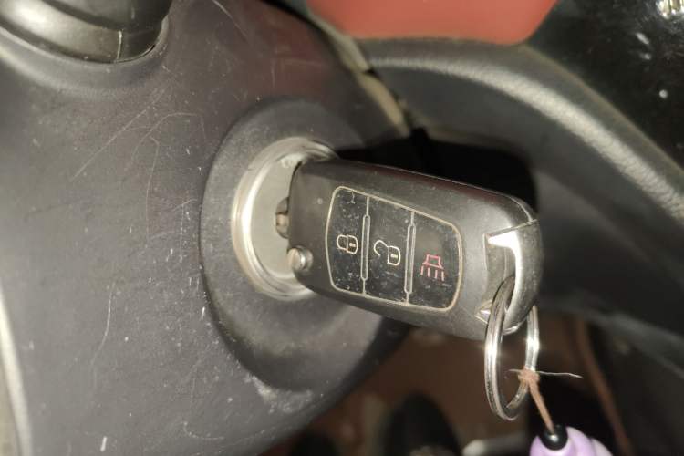 Used Haval H1 2015 1.5L Manual Luxury Model
