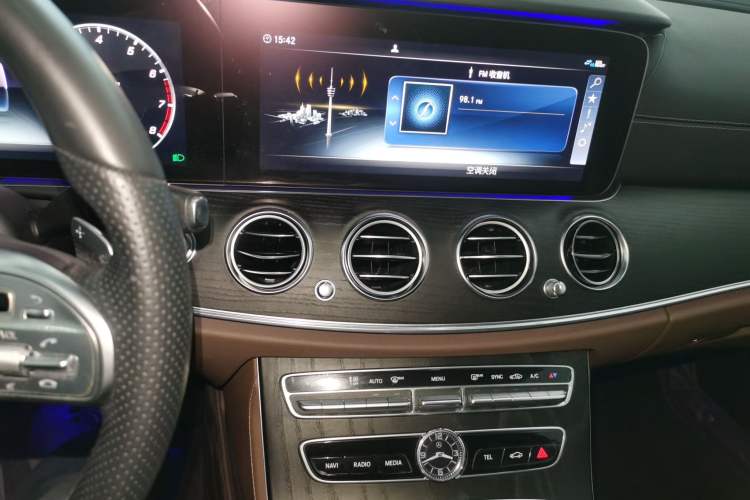 Used Mercedes-Benz E-Class 2019 Restyled E 300 L Sporty and Stylish Edition