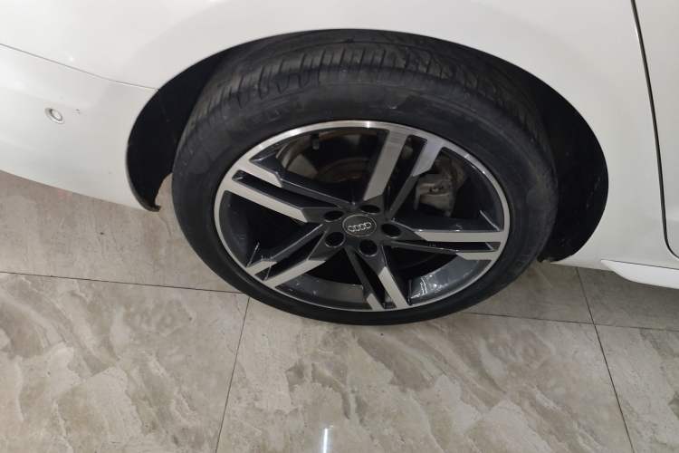 Used Audi A4L 2020 40 TFSI Luxury Dynamic Model