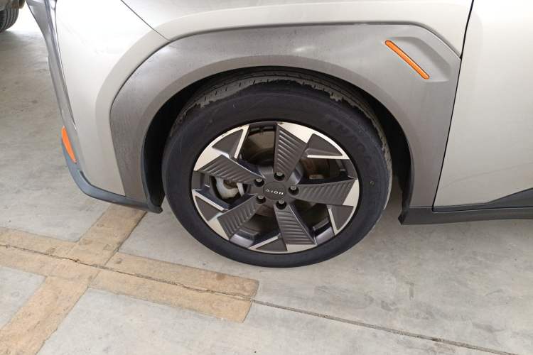 Used AION Y 2022 70 Executive Edition Lithium Iron Phosphate