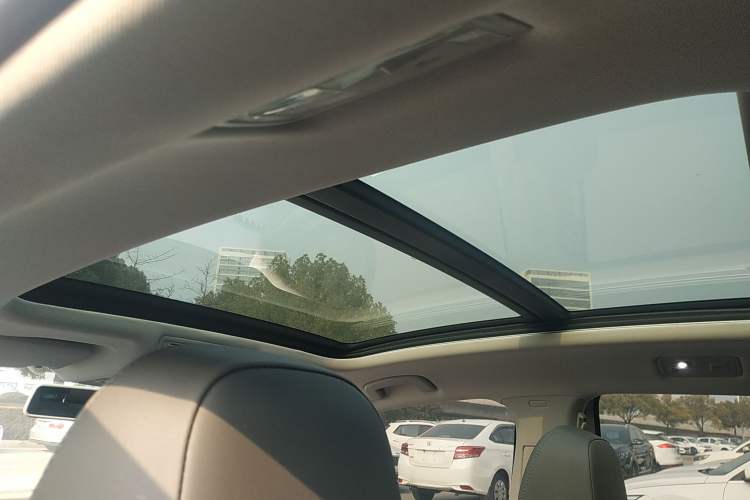 Used Volkswagen Sagitar 2024 200TSI DSG Flyover Edition
