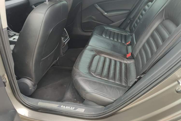 Used Volkswagen Passat 2015 1.8TSI DSG Prestige Edition