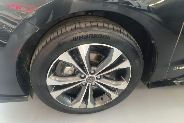 Used Toyota Granvia 2024 2.5L Hybrid Prestige ULTRA Edition