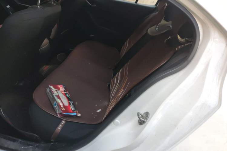 Used Mazda Mazda 3 Axela 2016 Sedan 1.5L Manual Comfort Model
