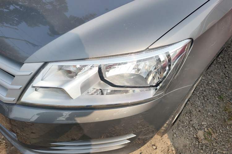 Used Volkswagen Santana 2013 1.4L Manual Fashion Edition