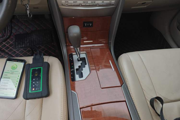 Used Toyota Camry 2013 200E Classic Elite Edition
