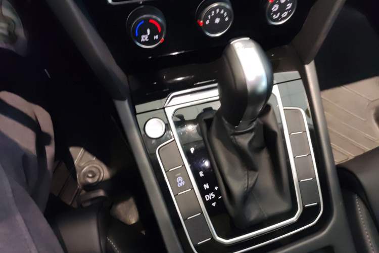 Used Volkswagen Magotan 2025 Zhongxiang Version 280TSI DSG Comfort Edition
