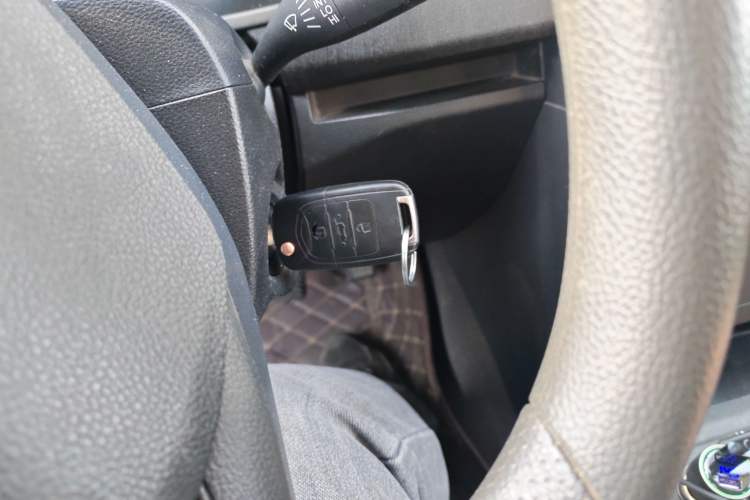 Used Wuling Hongguang PLUS 2019 1.5T Manual Standard Version 7 Seats
