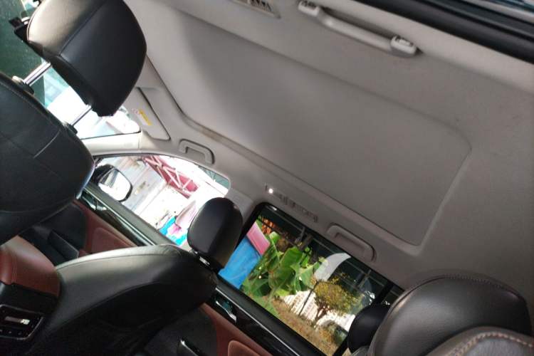 Used GAC Trumpchi GS8 2017 320T Two-Wheel Drive Luxury Smart Connectivity Version (7 Seats)
