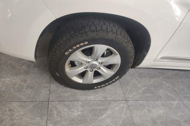 Used Haval H9 2017 2.0T Gasoline 4x4 Prestige Model 7 Seats
