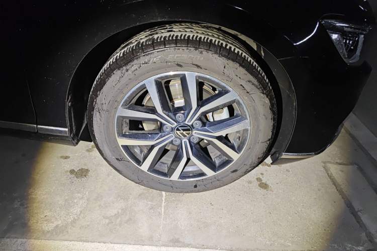 Used Volkswagen Magotan 2020 330TSI DSG Leading Model
