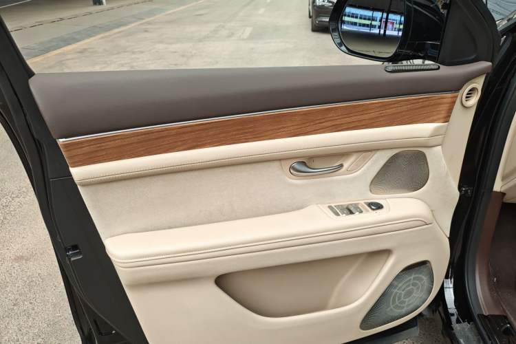 Used Hima AITO M7 2024 1.5T Rear-Drive Plus Version 6 Seats
