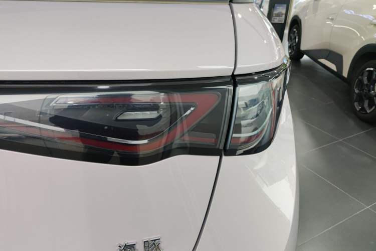 Used BYD Dolphin 2025 Intelligent Driving Version 520km Range Knight Edition
