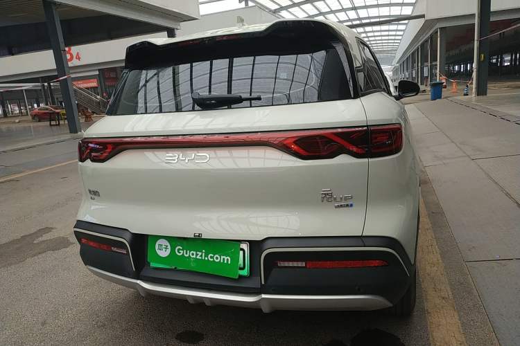 Used BYD Yuan UP 2025 Intelligent Driving Version 401 km Leading Edition
