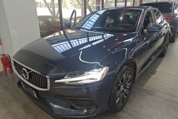 Used Volvo S60 2022 B4 Zhiyuan Luxury Edition