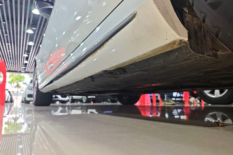 Used Mercedes-Benz E-Class 2019 E 260 L Sport Edition