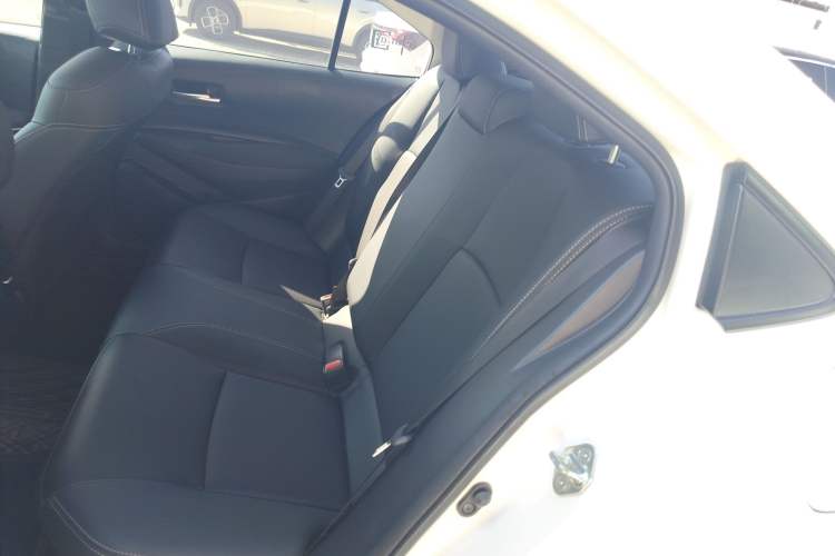 Used Toyota Corolla 2021 Dual-Motor 1.8L E-CVT Elite Edition
