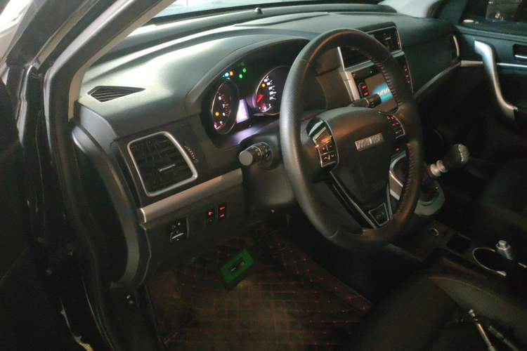 Used Haval M6 2019 1.5T Manual Two-Wheel Drive Elite Version China VI Standard
